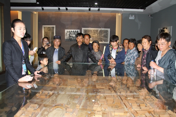 平泉县博物馆开展丰富多彩博物馆日宣传活动(图4)